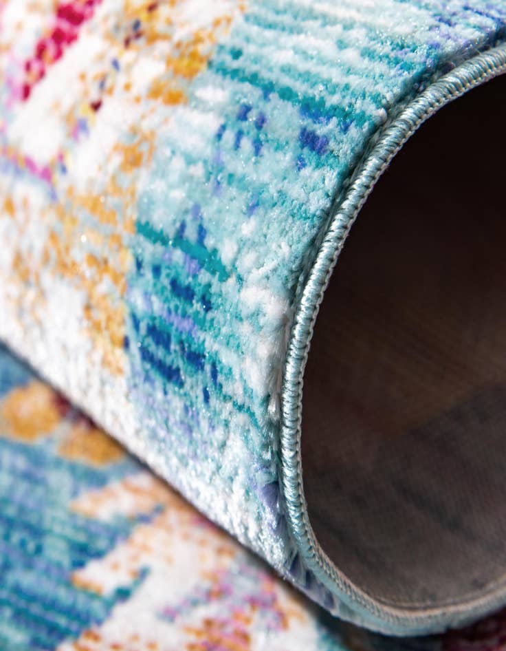 Detail image of 9' x 12' Alexis Rug