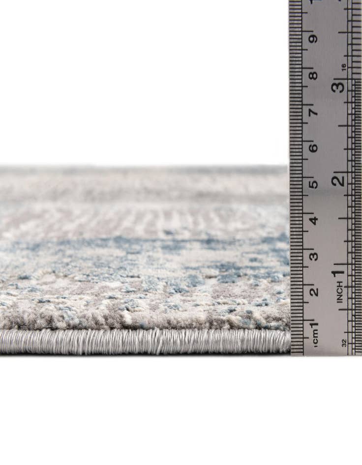 Detail image of 3' x 5' Alexis Rug