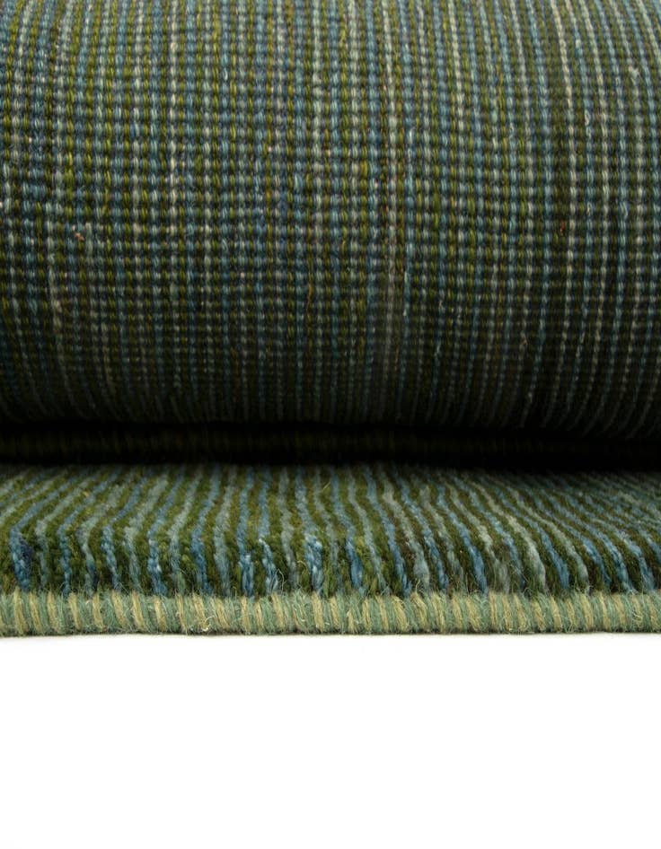 Detail image of 4' 11 x 6' 6 Amaleh Wool Rug