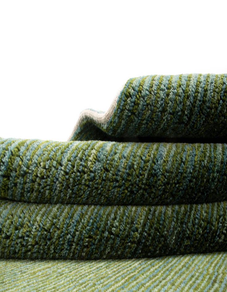 Detail image of 4' 11 x 6' 6 Amaleh Wool Rug