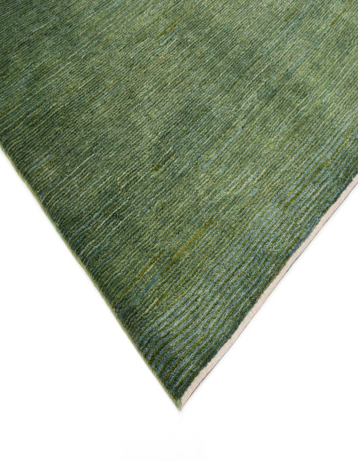 Detail image of 4' 11 x 6' 6 Amaleh Wool Rug