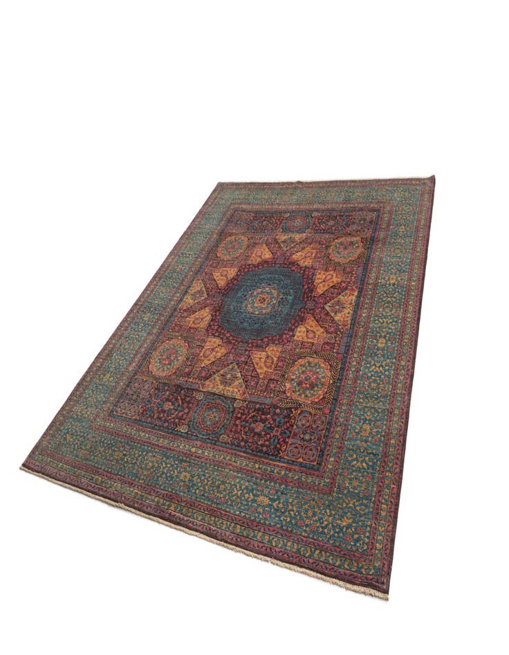 Detail image of 8' 2 x 9' 9 Amina Rug