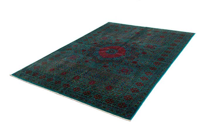 5' 9 x 7' 9 Amina Rug