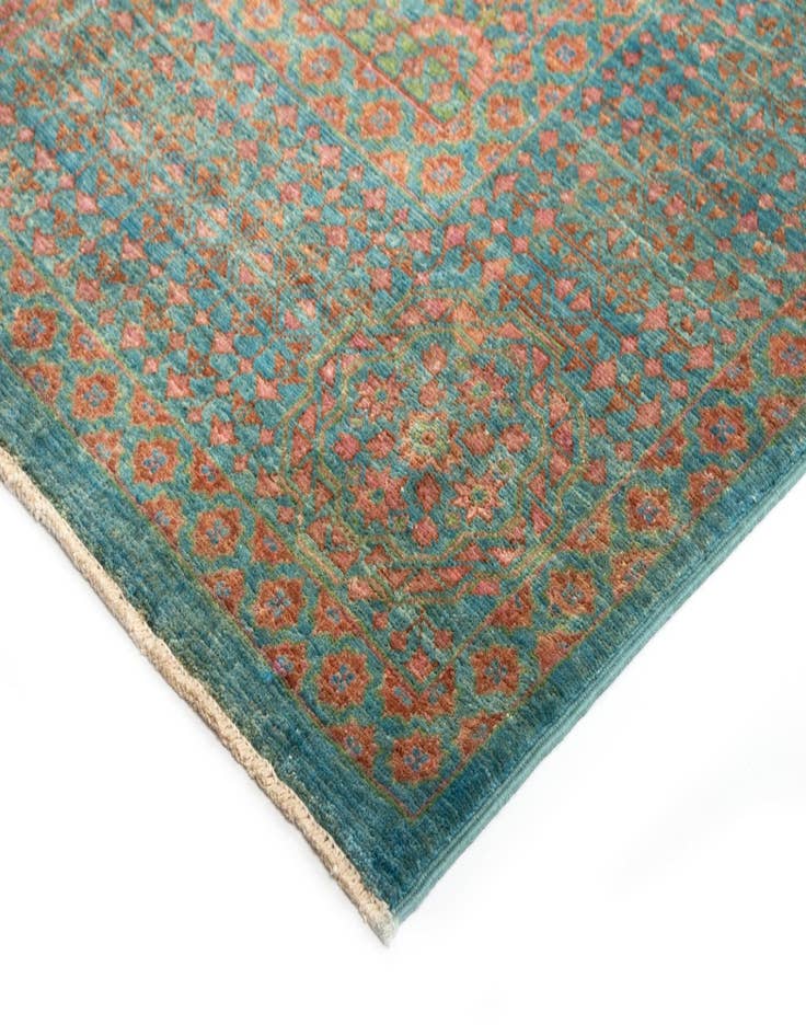 Detail image of 8' x 11' 10 Amina Wool Rug