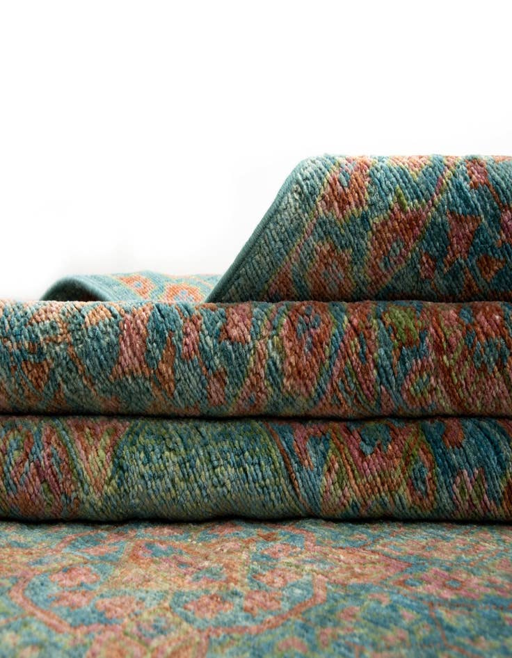 Detail image of 8' x 11' 10 Amina Wool Rug