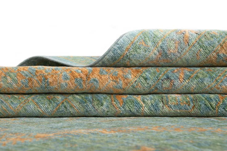 Detail image of 8' 2 x 11' 4 Hand Knotted Amina Rug