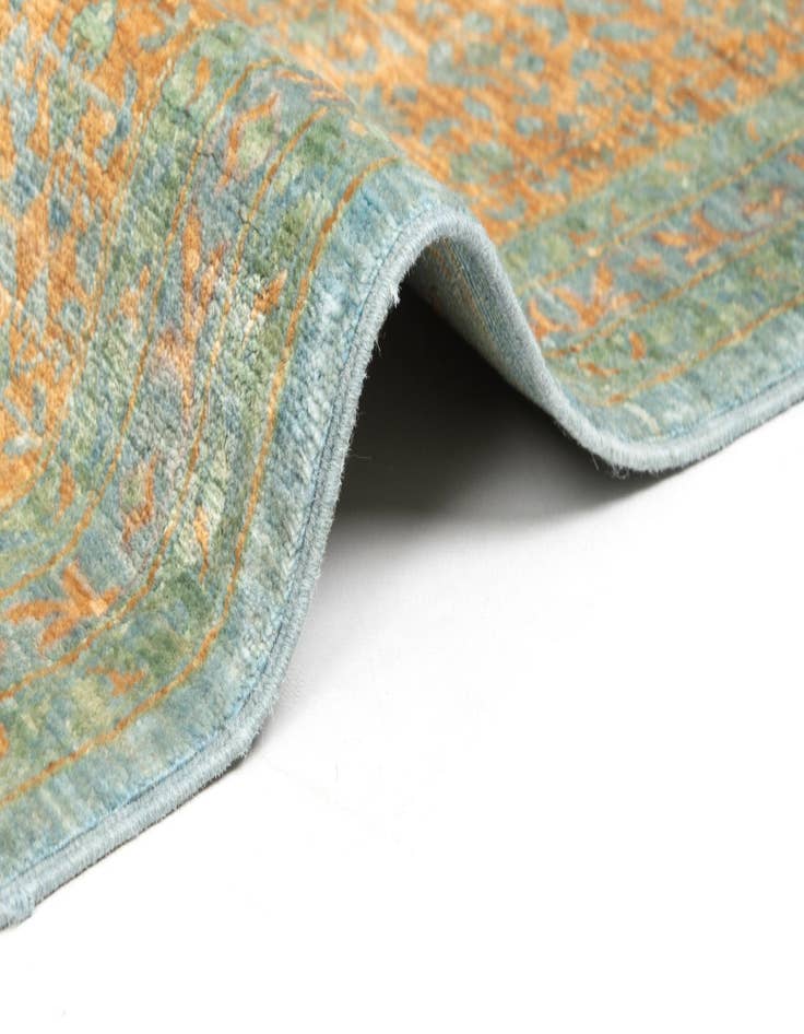 Detail image of 8' 2 x 11' 4 Hand Knotted Amina Rug