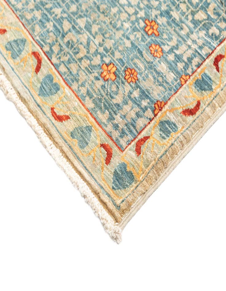 Detail image of 9' x 11' 8 Hand Knotted Amina Rug