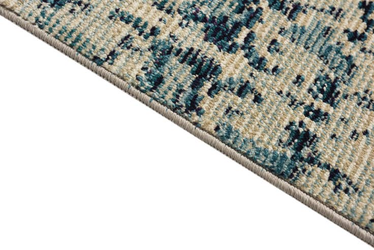 Detail image of 5' 2 x 7' 8 Amulet Rug