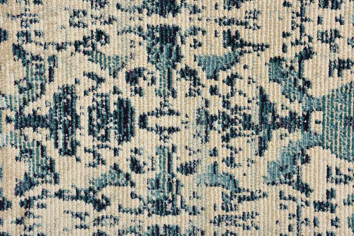 5' 2 x 7' 8 Amulet Rug