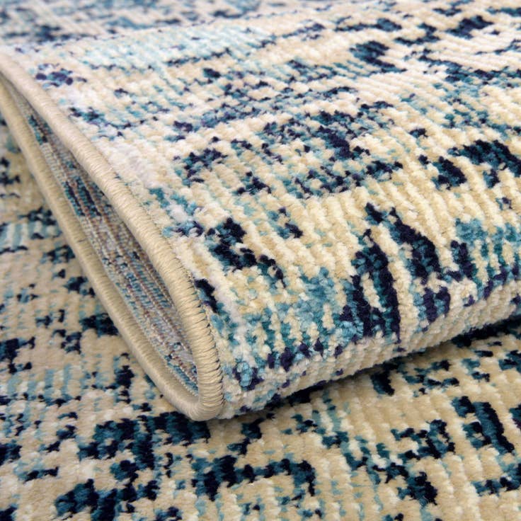 Detail image of 8' x 10' Amulet Rug