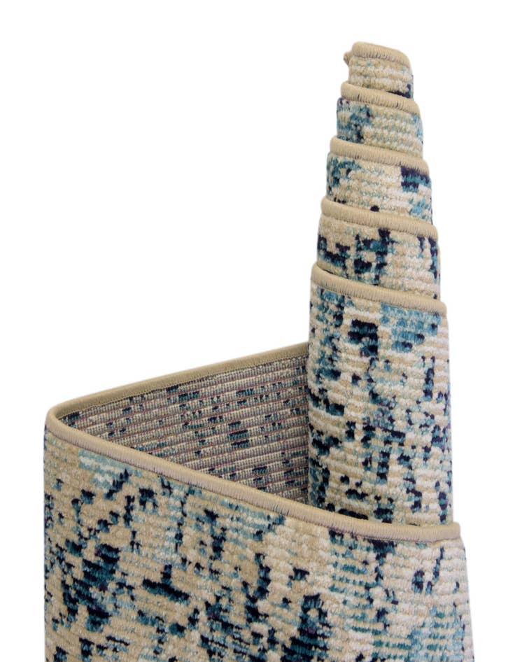 Detail image of 8' x 10' Amulet Rug