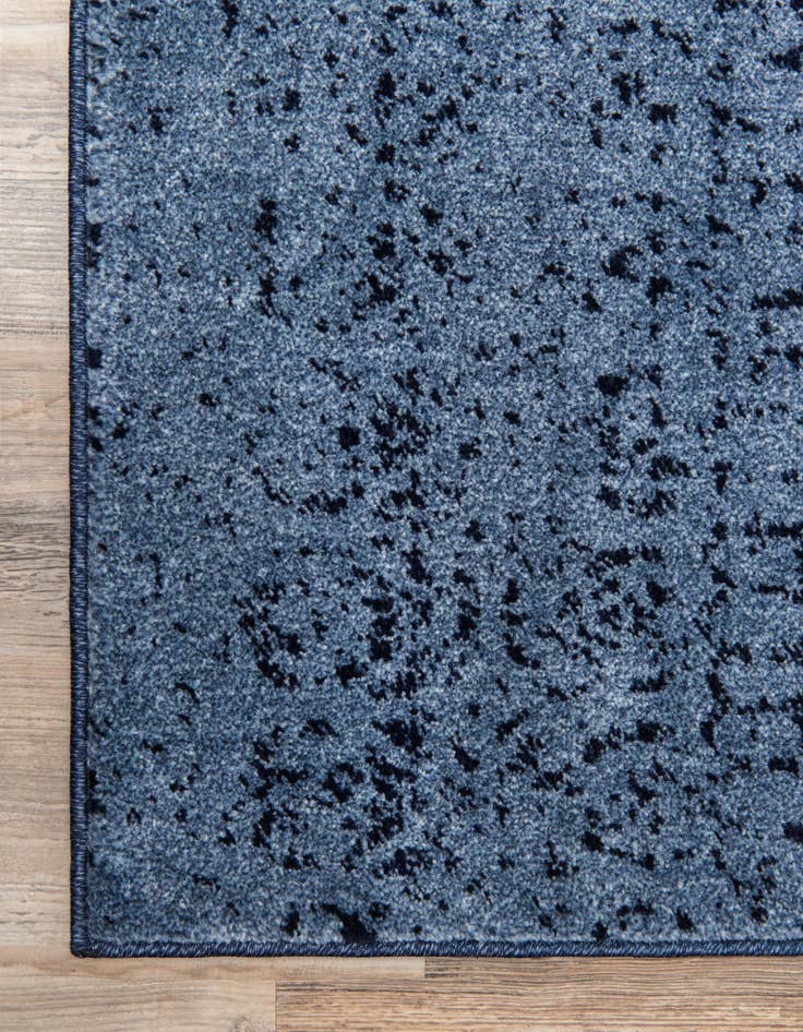 Detail image of 10' x 14' Angelica Rug