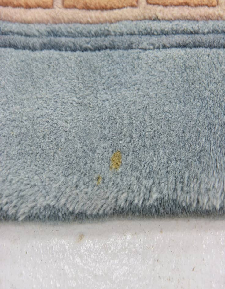 Detail image of 2' 7 x 4' 9 Hand Knotted Antique Finish Wool Rug