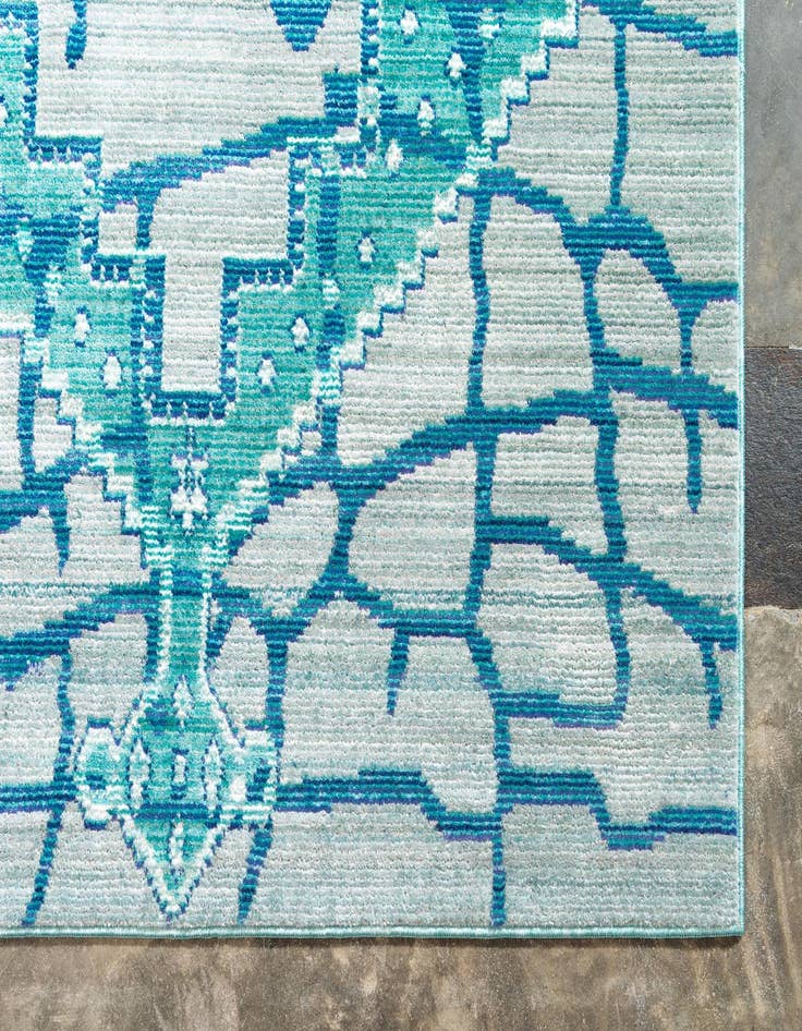Detail image of 8' x 10' Aqua Rug