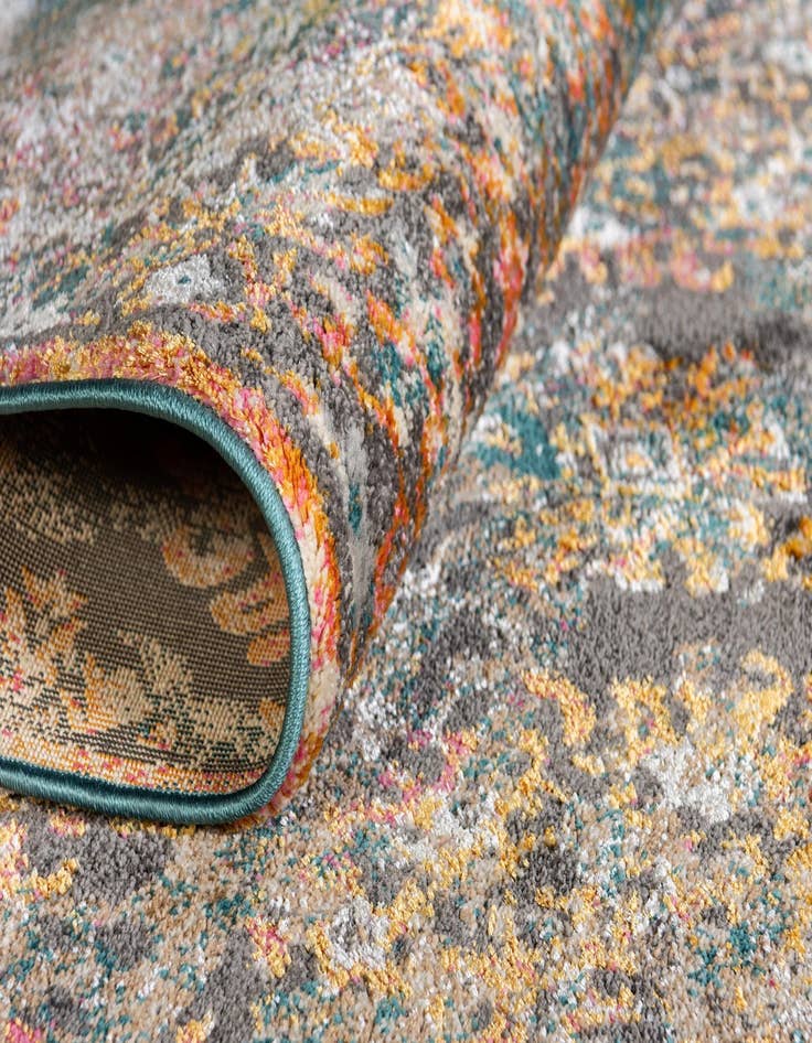 Detail image of 4' x 6' Aria Rug