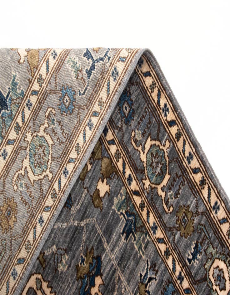 Detail image of 4' 1 x 5' 11 Ariana Wool Rug