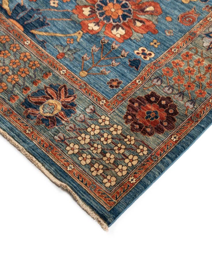 Detail image of 7' 10 x 9' 10 Ariana Wool Rug