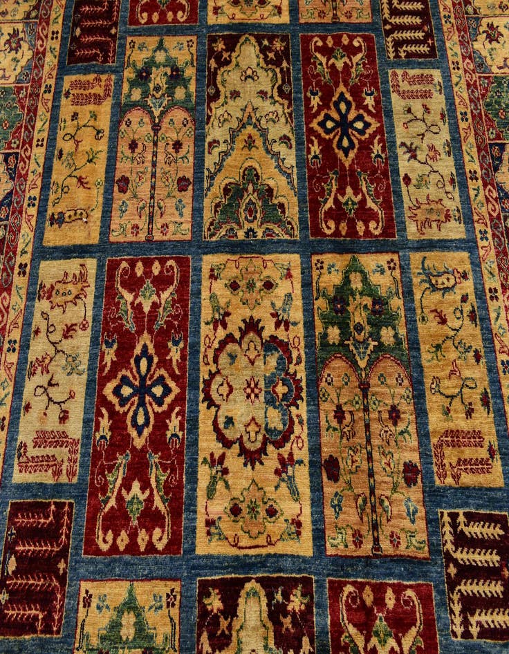 Detail image of 6' 10 x 9' 10 Hand Knotted Ariana Ziegler Rug