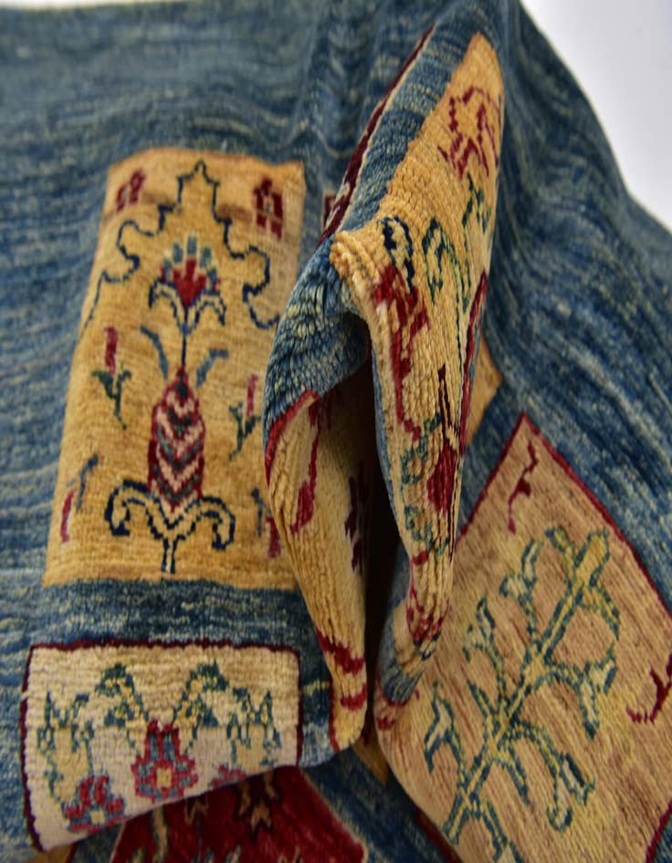 Detail image of 4' 10 x 6' 8  Hand Knotted Ariana Ziegler Rug