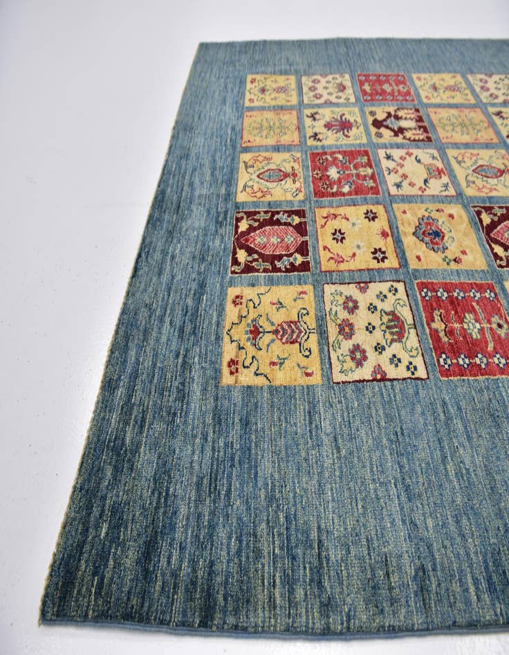 Detail image of 4' 10 x 6' 8  Hand Knotted Ariana Ziegler Rug