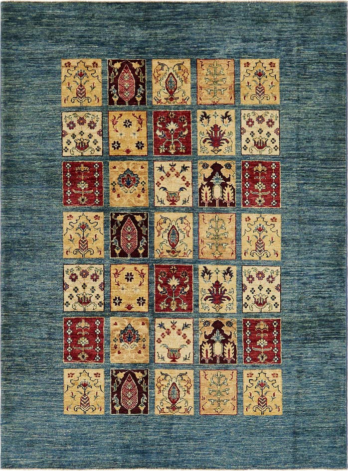 Detail image of 4' 10 x 6' 8 Hand Knotted Ariana Ziegler Rug