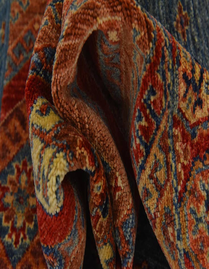 Detail image of 5' 9 x 7' 7  Hand Knotted Ariana Ziegler Rug
