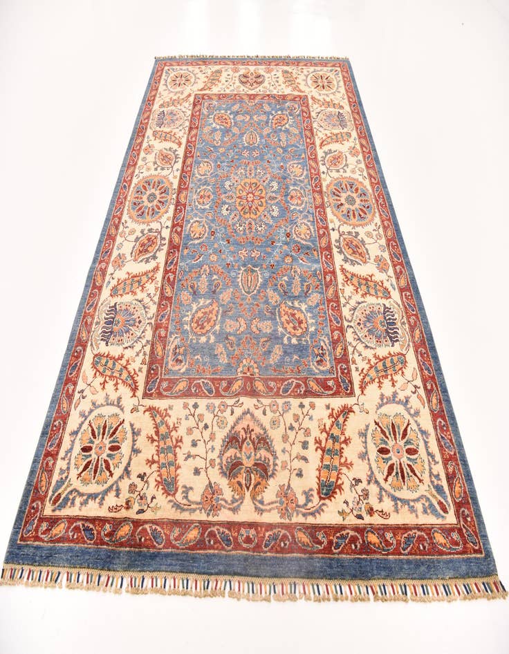 Detail image of 6' 9 x 9' 11  Hand Knotted Ariana Ziegler Rug