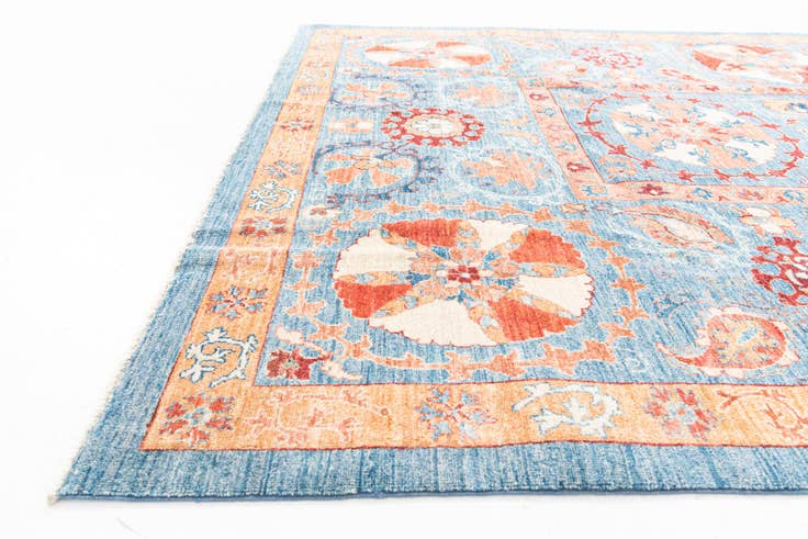 Detail image of 6' 7 x 9' 7 Hand Knotted Ariana Ziegler Rug