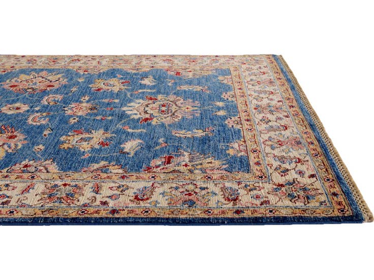 Detail image of 4' x 6' 4 Hand Knotted Ariana Ziegler Rug