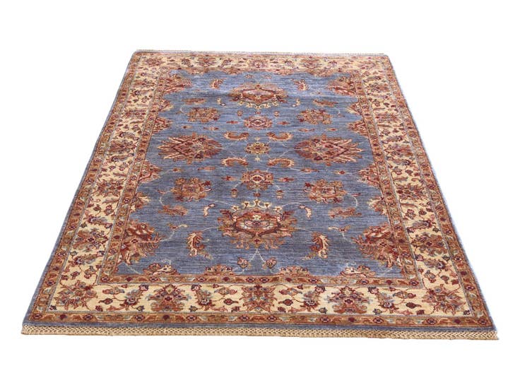 Detail image of 4' x 6' 6 Hand Knotted Ariana Ziegler Rug