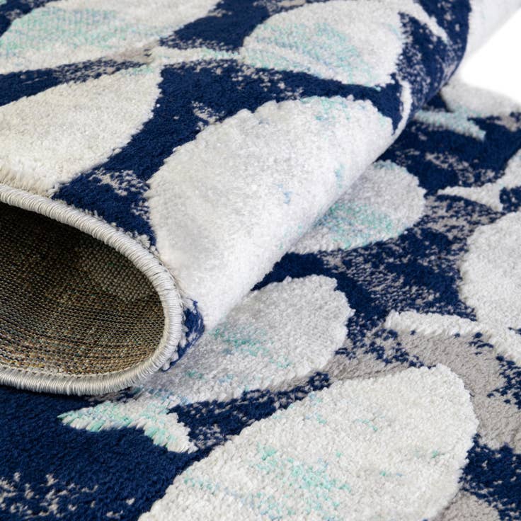 Detail image of 2' x 3' Ariel Rug