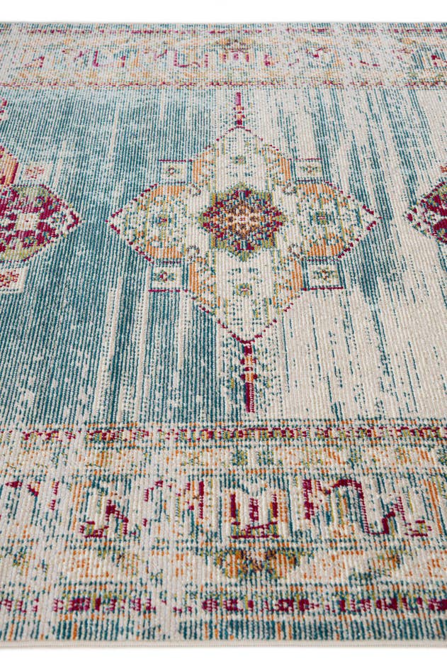 Detail image of 5' 4 x 7' 3 Arlington Rug
