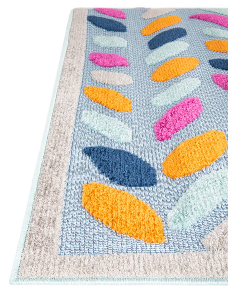 Detail image of 2' x 3' Easy-Clean Aruba Indoor / Outdoor Rug
