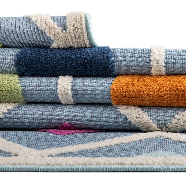 7' x 10' Easy-Clean Aruba Indoor / Outdoor Rug