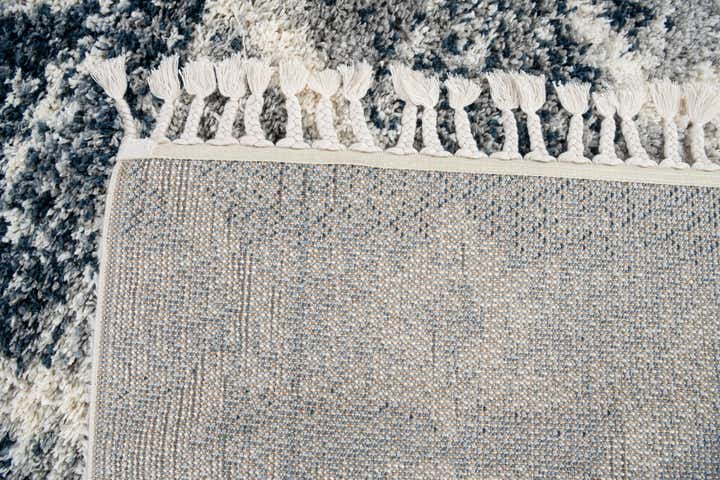 5' 4 x 7' 8 Athena Shag Rug