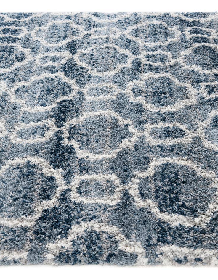 Detail image of 5' 3 x 7' 7 Athena Shag Rug