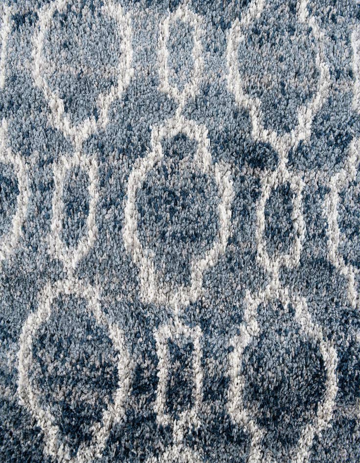 Detail image of 5' 3 x 7' 7 Athena Shag Rug