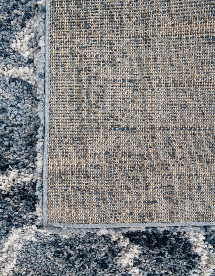 Detail image of 5' 3 x 7' 7 Athena Shag Rug