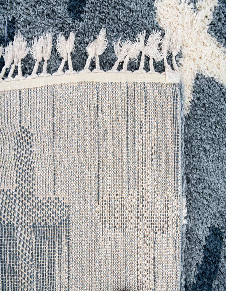 Detail image of 5' 4 x 7' 7 Athena Shag Rug