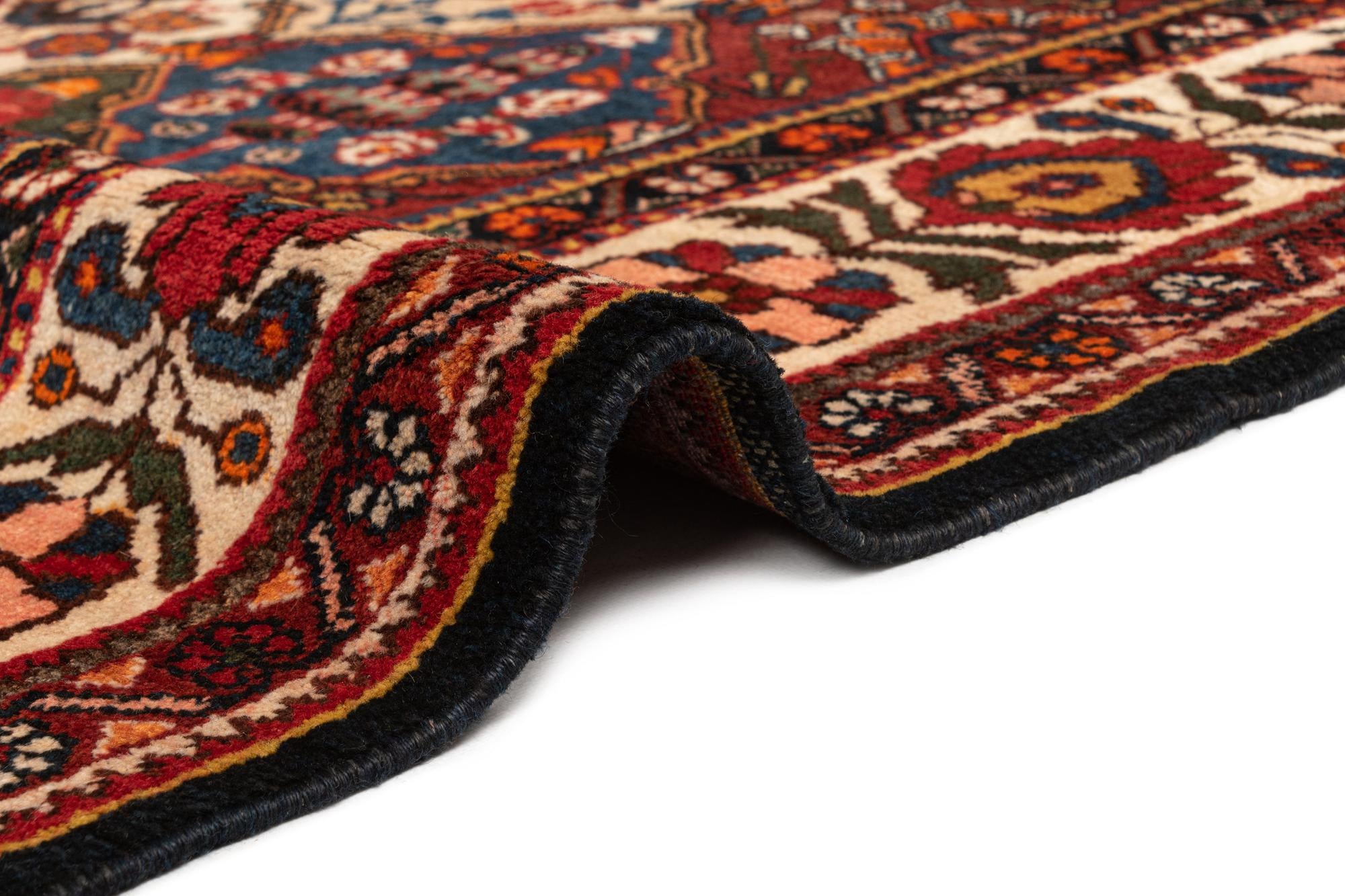 7' 1 x 9' 6 Bachtiar Wool Rug