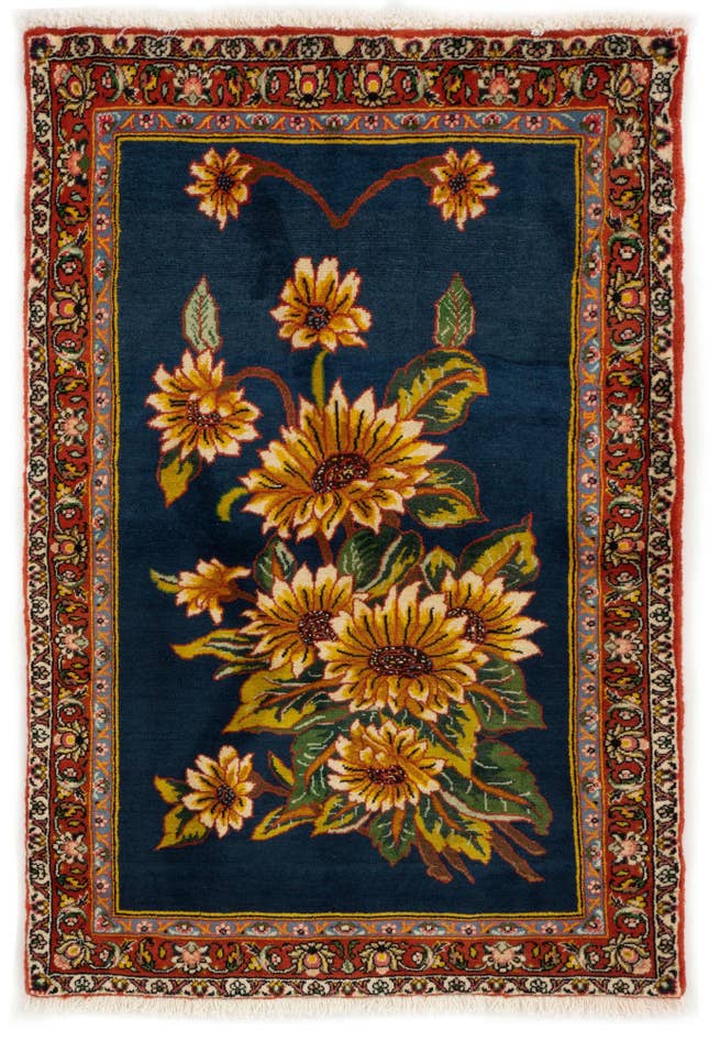 Detail image of 3' 5 x 4' 10 Hand Knotted Bachtiar Persian Wool Rug