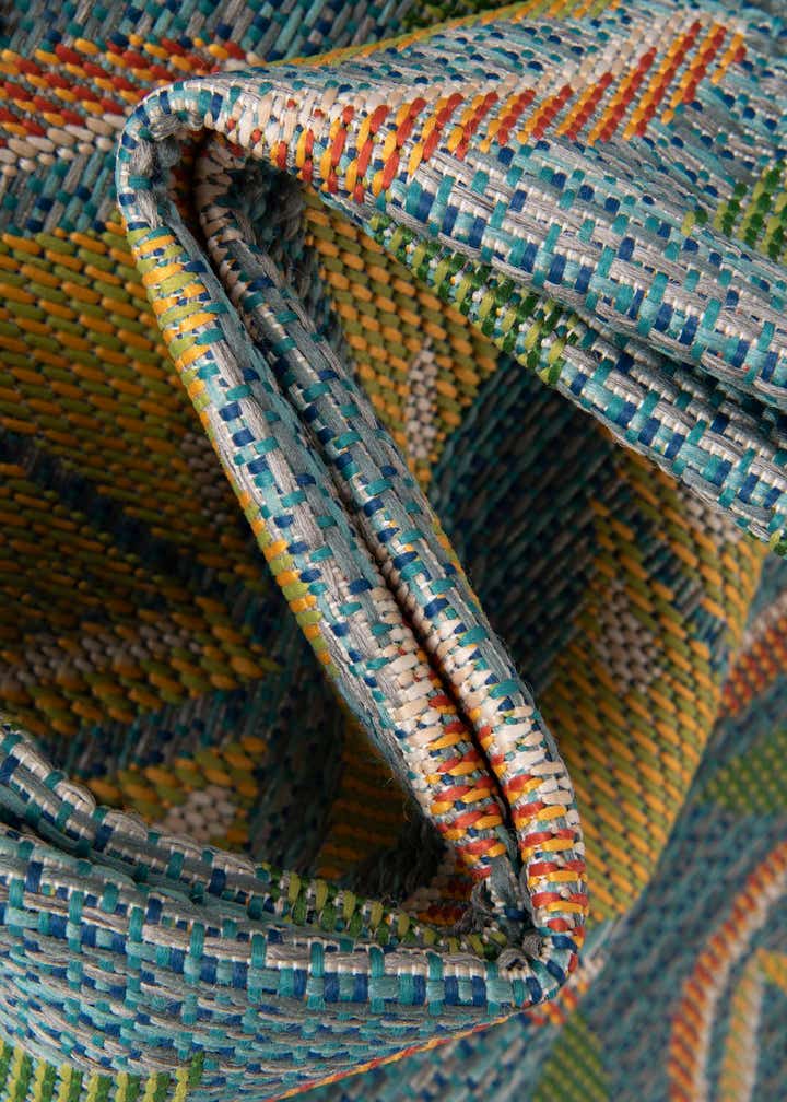 2' x 3' 1 Easy-Clean Baja Indoor / Outdoor Rug