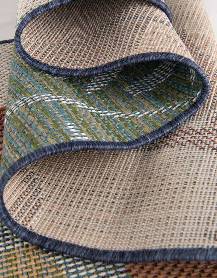 6' 1 x 9' Easy-Clean Baja Indoor / Outdoor Rug