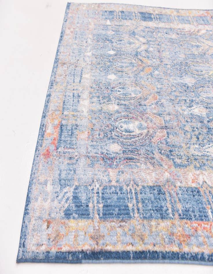 Detail image of 5' 3 x 7' 7 Balboa Rug