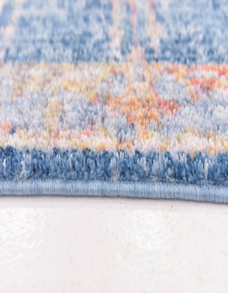 Detail image of 5' 3 x 7' 7 Balboa Rug