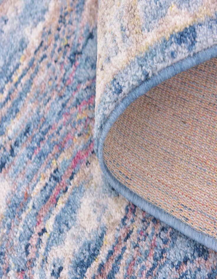Detail image of 5' 3 x 7' 7 Balboa Rug
