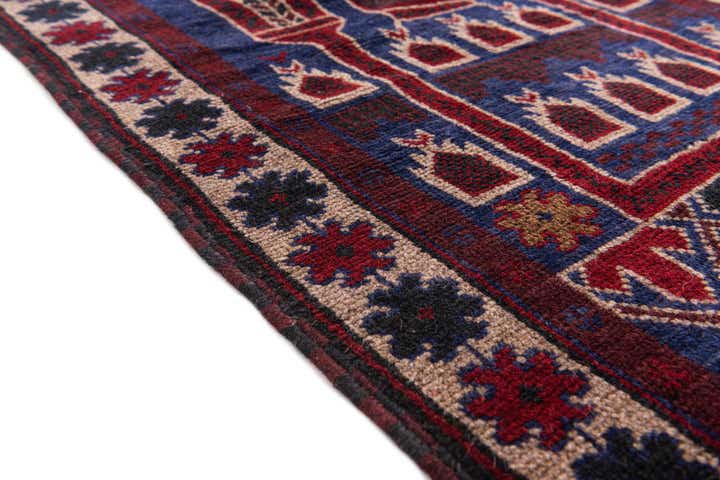 2' 9 x 4' 7 Hand Knotted Balouch Persian Wool Rug