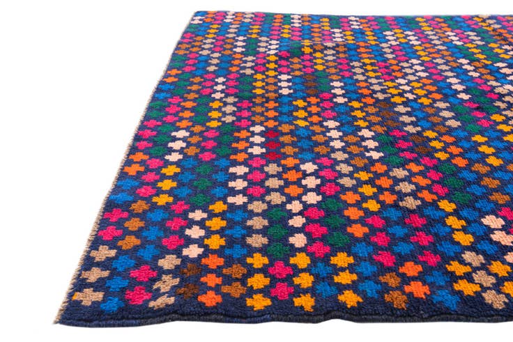 Detail image of 4' x 5' 9 Hand Knotted Balouch Wool Rug