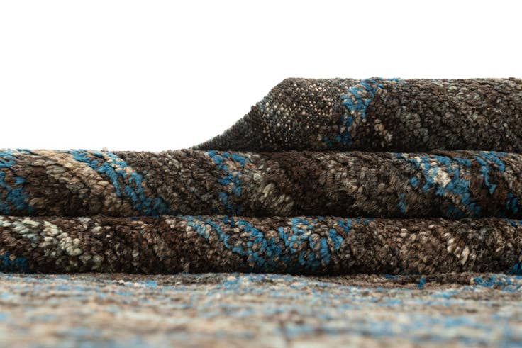 Detail image of 10' 10 x 13' 10 Hand Knotted Beni Marok Rug
